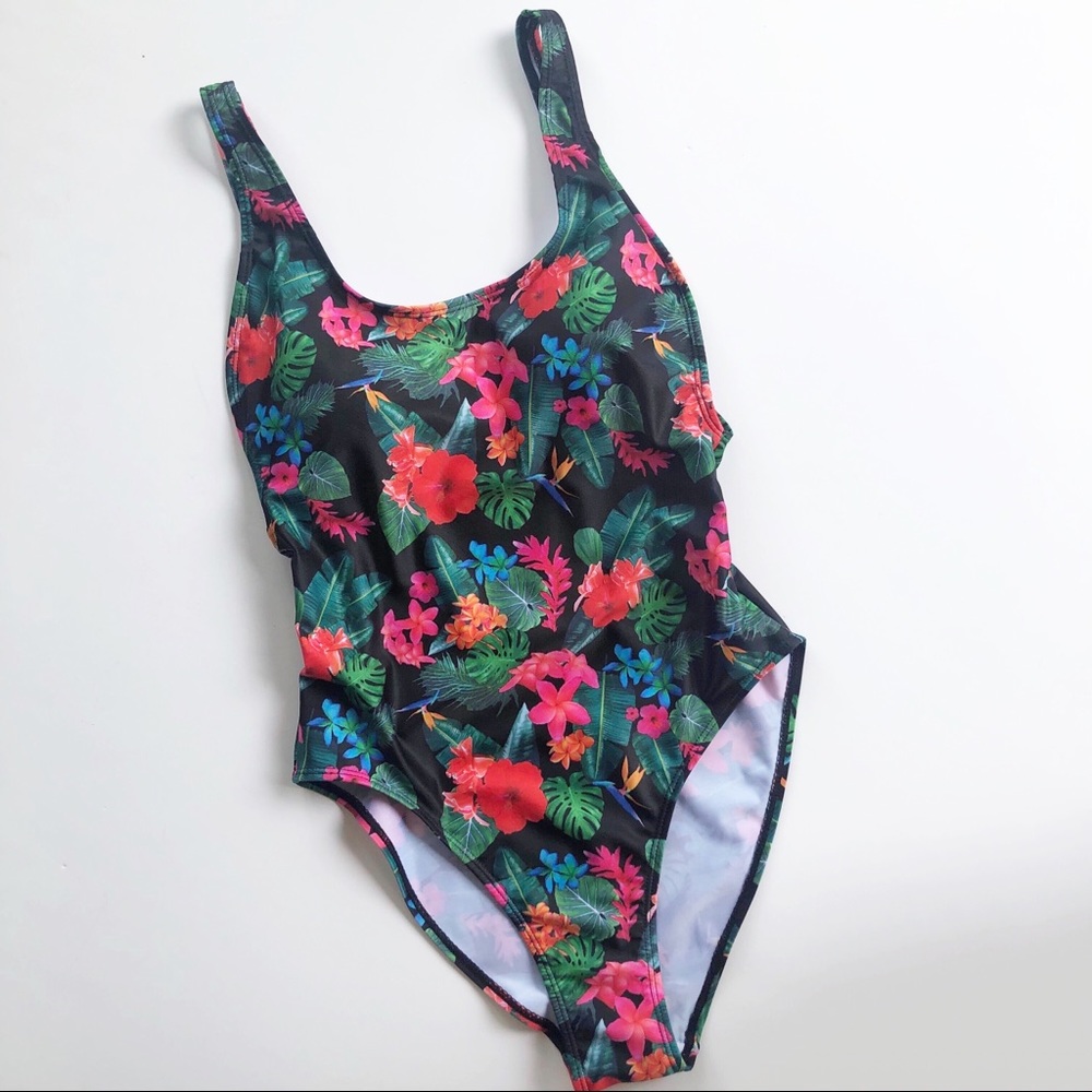 YMI Tropical one piece swimsuit Large